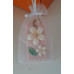 Odorizant dulap Sakura roz cu parfum esential de flori cires Japonez si decorat manual cu flori cires Odorizant dulap Sakura roz cu parfum esential de flori cires Japonez si decorat manual cu flori cires