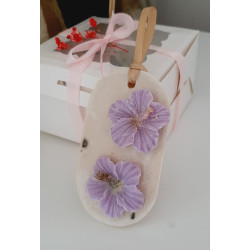 Odorizant dulap Hibiscus cu cafea, parfum de iasomie si cafea, decorat si pictat manual, ceara soia Odorizant dulap Hibiscus cu cafea, parfum de iasomie si cafea, decorat si pictat manual, ceara soia